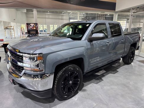 Used 2016 Chevrolet Silverado 1500 LT image 3