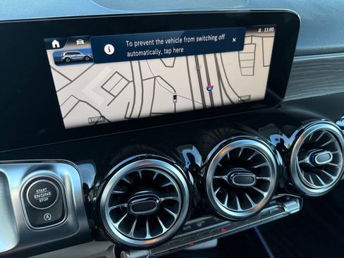 Used 2026 Mercedes-Benz GLB 250 4MATIC image 18