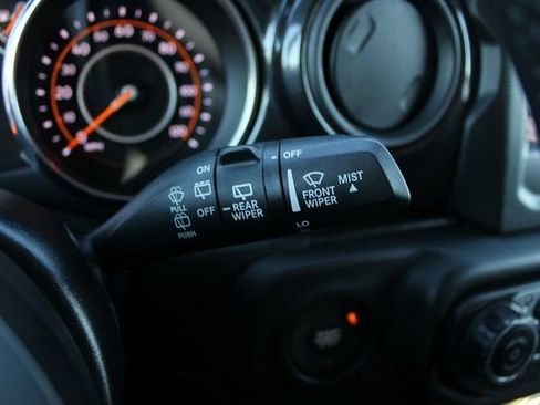 Used 2022 Jeep Wrangler Unlimited Sport image 18