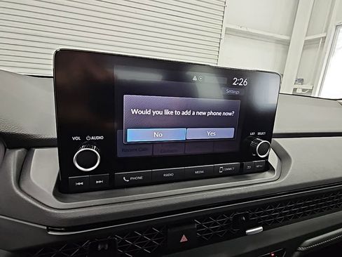 Used 2025 Honda Accord SE image 14