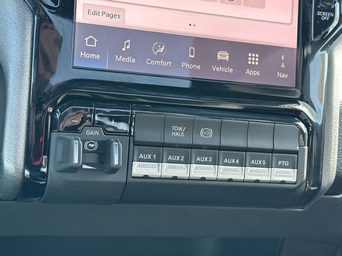 New 2026 RAM 5500 Tradesman AWD/4WD image 20