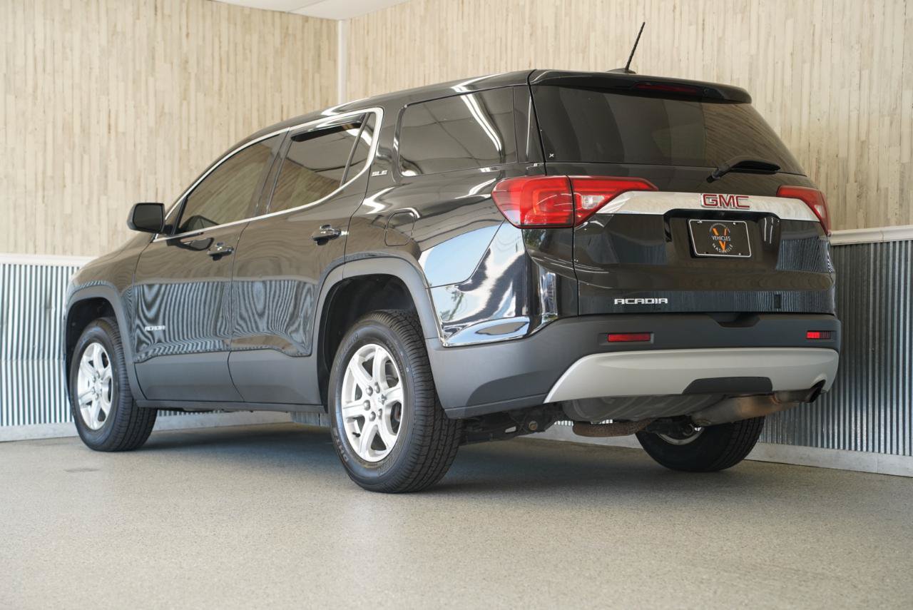 Used 2017 GMC Acadia SLE FWD image 7