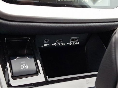 New 2025 Subaru Legacy Premium image 17