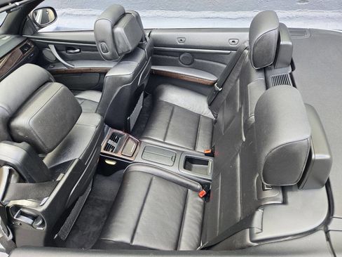 Used 2011 BMW 328i Convertible RWD image 11