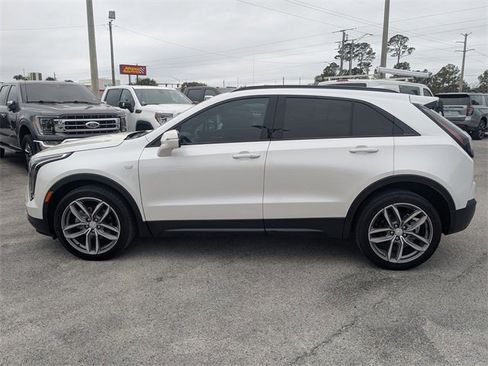 Used 2022 Cadillac XT4 Sport image 7