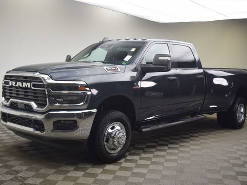 New 2026 RAM 3500 Tradesman image 2