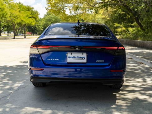 Used 2024 Honda Accord Sport image 8