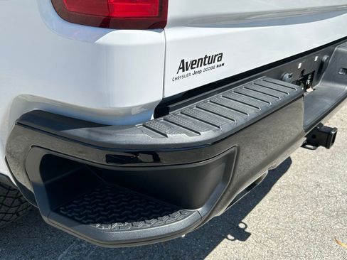 Used 2024 Chevrolet Silverado 1500 LT Trail Boss AWD/4WD image 46