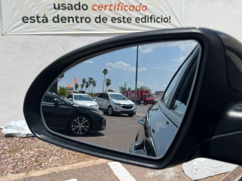 Used 2018 Kia Optima LX FWD image 14