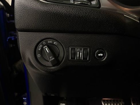 Used 2019 Dodge Challenger SXT w/ Plus Package image 24