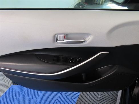 Used 2024 Toyota Corolla SE FWD image 16