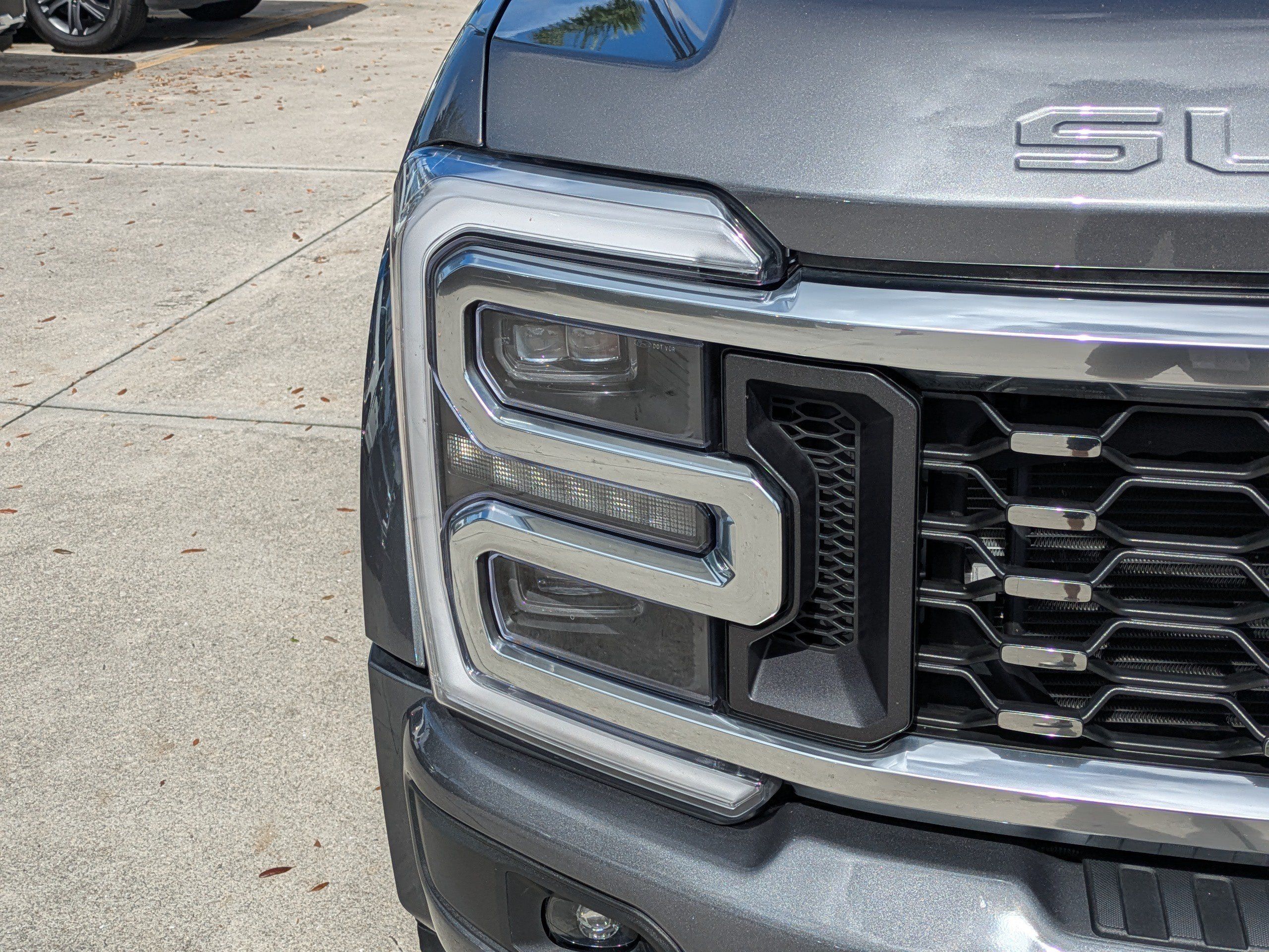 Used 2025 Ford F450 Platinum w/ Camper Package AWD/4WD image 9