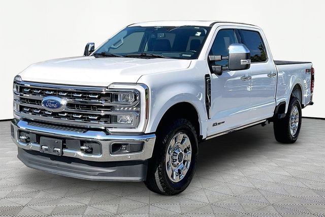 Used 2024 Ford F250 Lariat w/ Lariat Ultimate Package AWD/4WD image 3