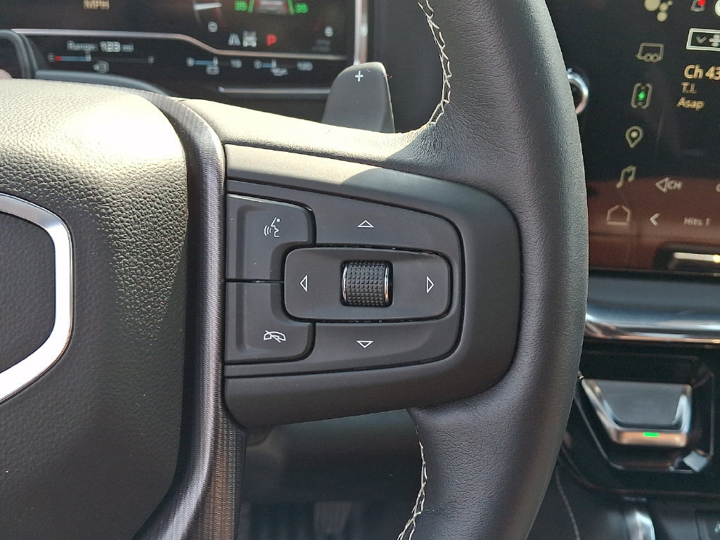 Used 2025 GMC Sierra 1500 Denali Ultimate AWD/4WD image 27