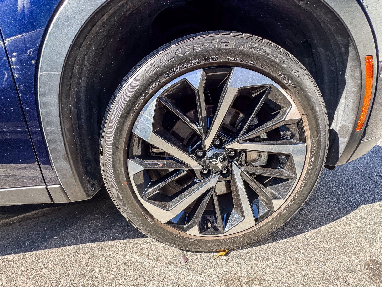Used 2023 Mitsubishi Outlander SE AWD/4WD image 16