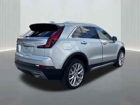Certified 2021 Cadillac XT4 Premium Luxury w/ LPO, Radiant Package image 5