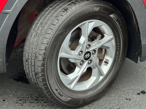 Used 2022 Hyundai Tucson SE AWD/4WD image 9