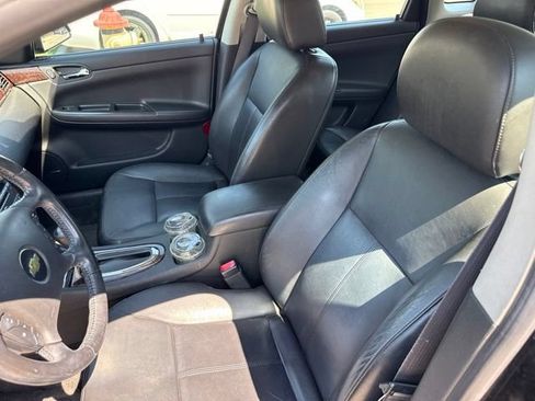 Used 2013 Chevrolet Impala LTZ FWD image 12