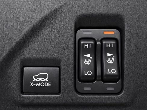 Used 2018 Subaru Crosstrek 2.0i Premium w/ Moonroof Package AWD/4WD image 29