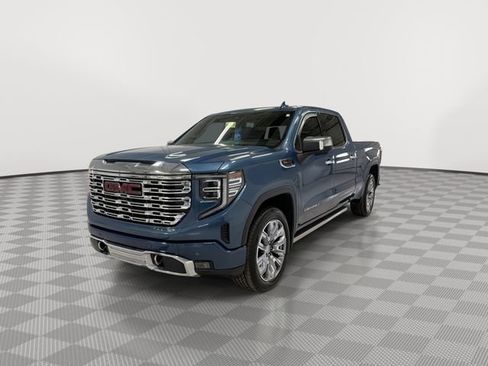 Certified 2024 GMC Sierra 1500 Denali w/ Denali Reserve Package AWD/4WD image 3