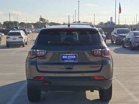 Used 2024 Jeep Compass Trailhawk AWD/4WD image 5
