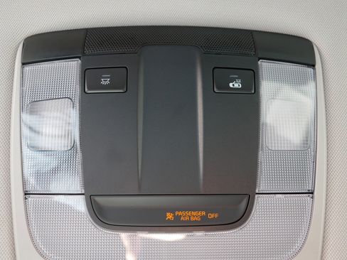 Certified 2024 Kia Sportage EX image 33