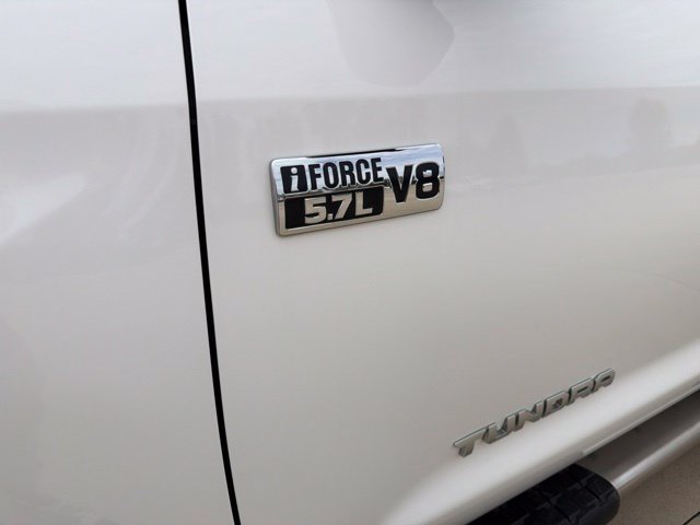 Used 2017 Toyota Tundra SR5 w/ TRD Off Road Package AWD/4WD image 45
