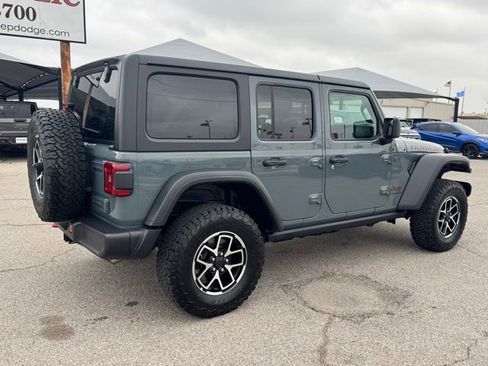 Certified 2025 Jeep Wrangler Rubicon image 6