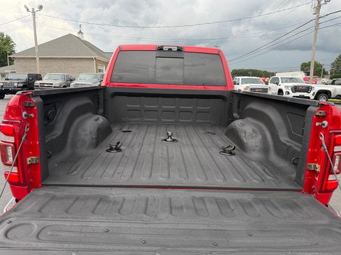 Used 2021 RAM 2500 Tradesman w/ Safety Group AWD/4WD image 7