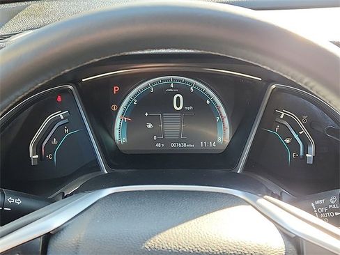 Used 2018 Honda Civic Touring image 23