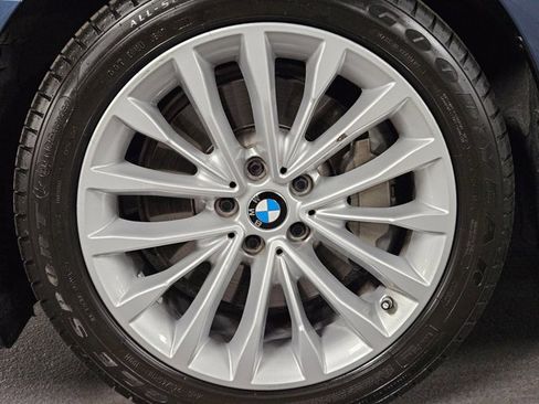 Certified 2023 BMW 530i image 23