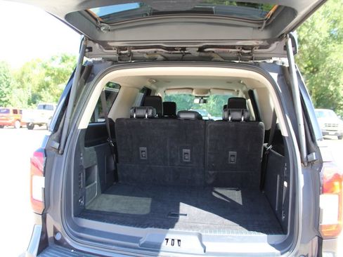 Used 2024 Ford Expedition Max XLT AWD/4WD image 13