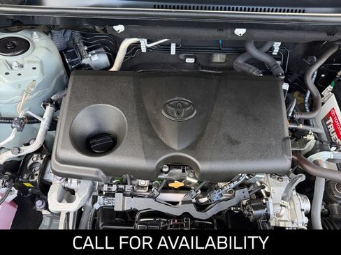 Used 2022 Toyota RAV4 XLE Premium FWD image 20
