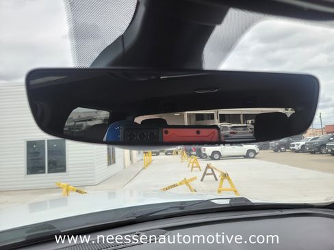 Used 2024 RAM 2500 Big Horn image 28