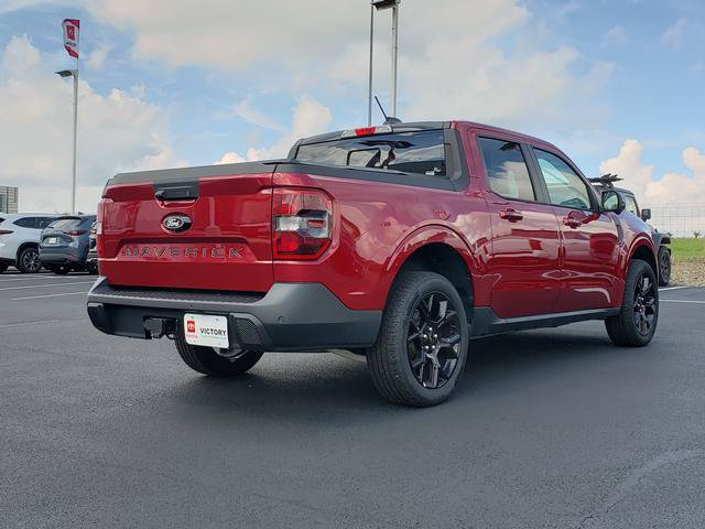Used 2025 Ford Maverick Lariat w/ Black Appearance Package AWD/4WD image 5