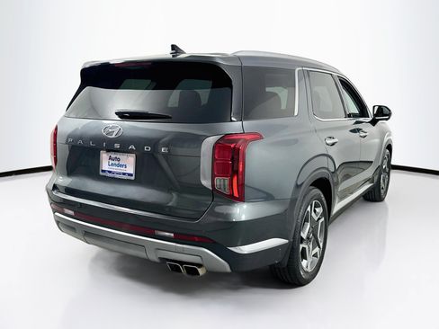 Used 2023 Hyundai Palisade Limited FWD image 5