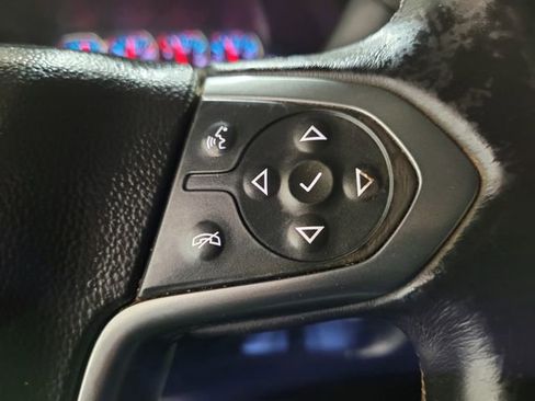 Used 2018 Chevrolet Silverado 1500 LT w/ Texas Edition image 34