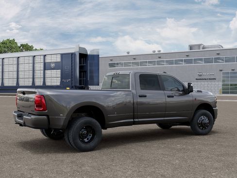 New 2026 RAM 3500 Big Horn AWD/4WD image 11