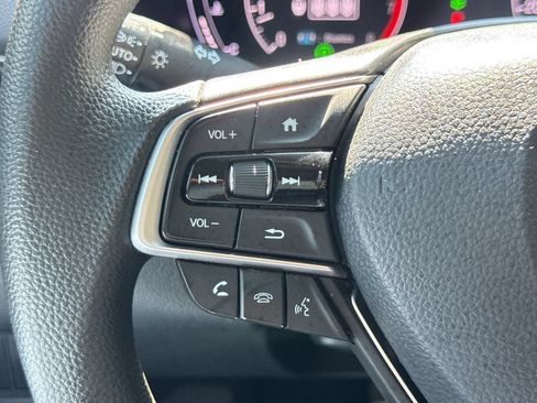 Certified 2022 Honda Accord LX image 30