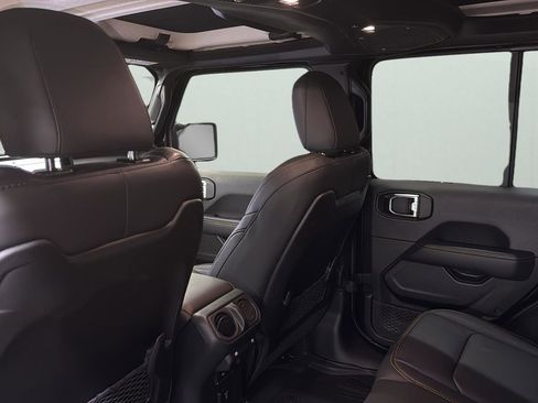 Used 2025 Jeep Wrangler Unlimited Rubicon 392 image 29