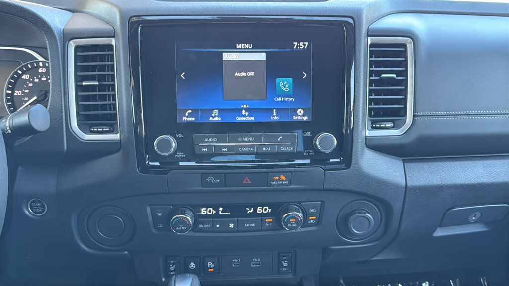 Used 2024 Nissan Frontier SV w/ SV Convenience Package RWD image 11