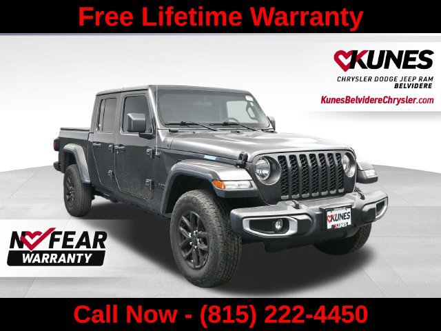 Used 2023 Jeep Gladiator Sport AWD/4WD image 1