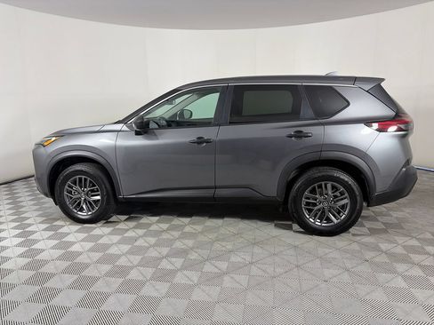 Used 2021 Nissan Rogue S AWD/4WD image 4
