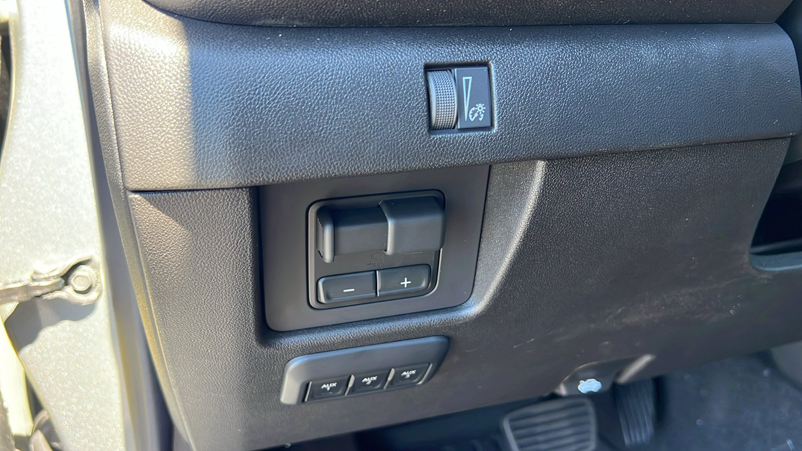 New 2026 Chevrolet Colorado Trail Boss w/ Midnight Edition AWD/4WD image 27
