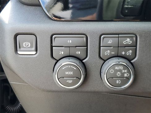 New 2026 Chevrolet Silverado 2500 LT w/ Trail Boss Package image 17