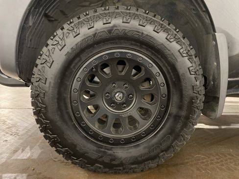 Used 2012 Nissan Xterra PRO-4X w/ Pro-4x Leather Pkg image 20