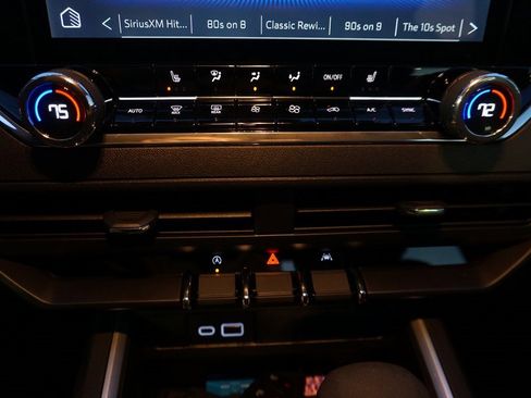 Certified 2025 Chevrolet Colorado Trail Boss image 15