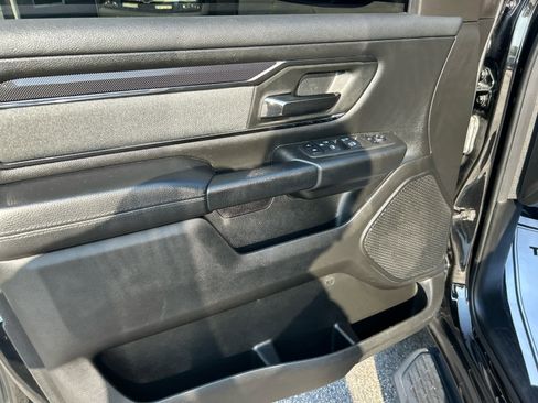 Used 2022 RAM 1500 Big Horn w/ Built-to-serve Edition image 10