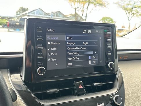 Used 2020 Toyota Corolla LE w/ Carpet Mat Package (TMS) image 18