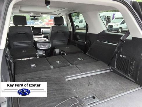 Certified 2025 Ford Expedition Active AWD/4WD image 17